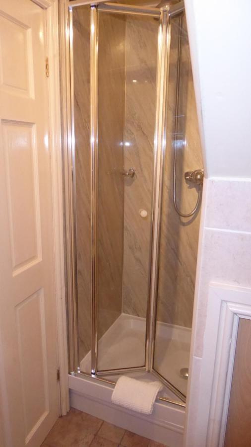 רייבנגלאס Rosegarth Guest House מראה חיצוני תמונה