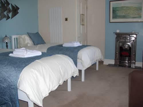 רייבנגלאס Rosegarth Guest House מראה חיצוני תמונה